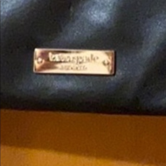 SOLD SOLD SOLD Kate Spade Med crossbody FINAL - Picture 3 of 3